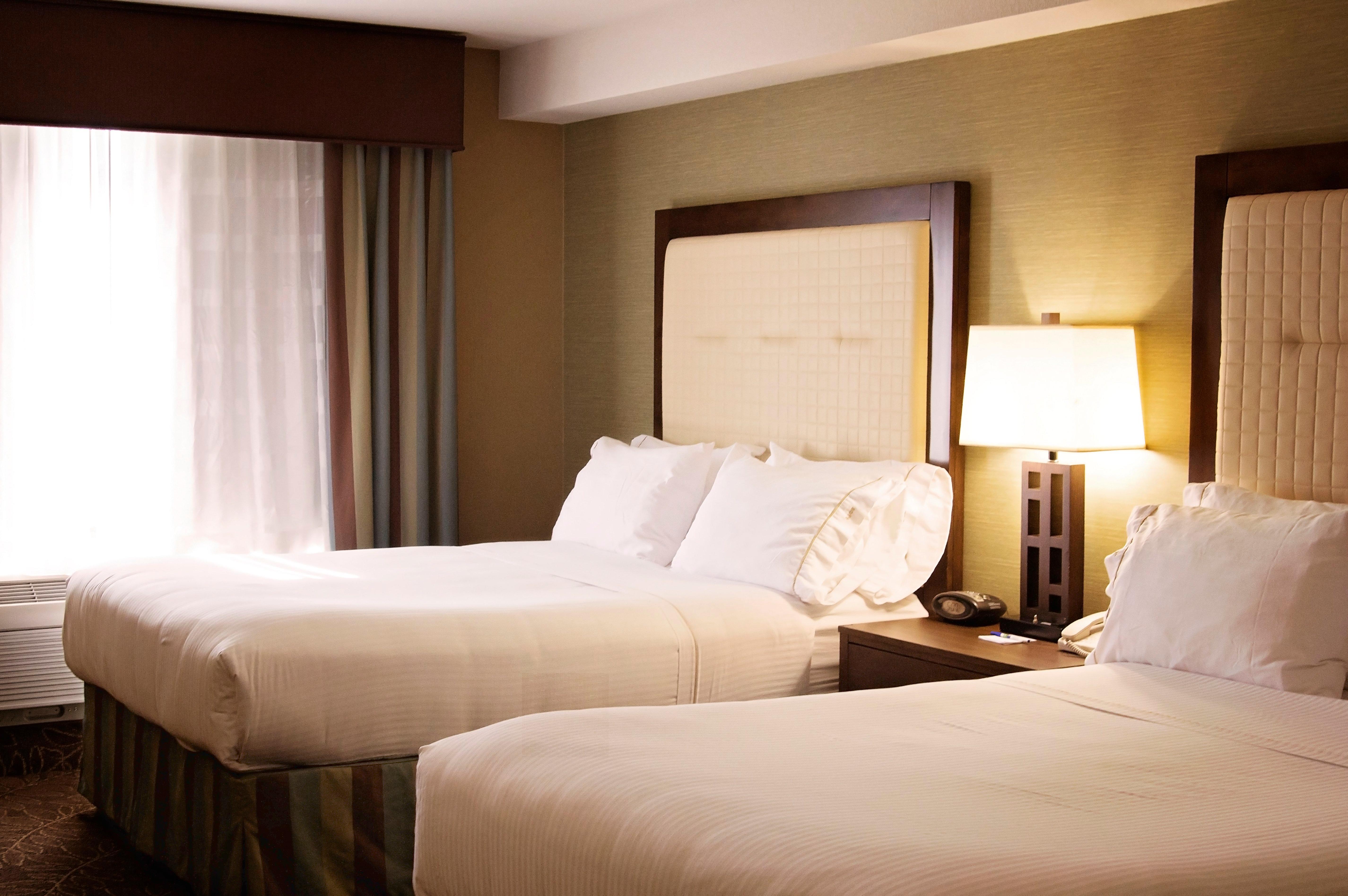 Hotel Express & By Ihg