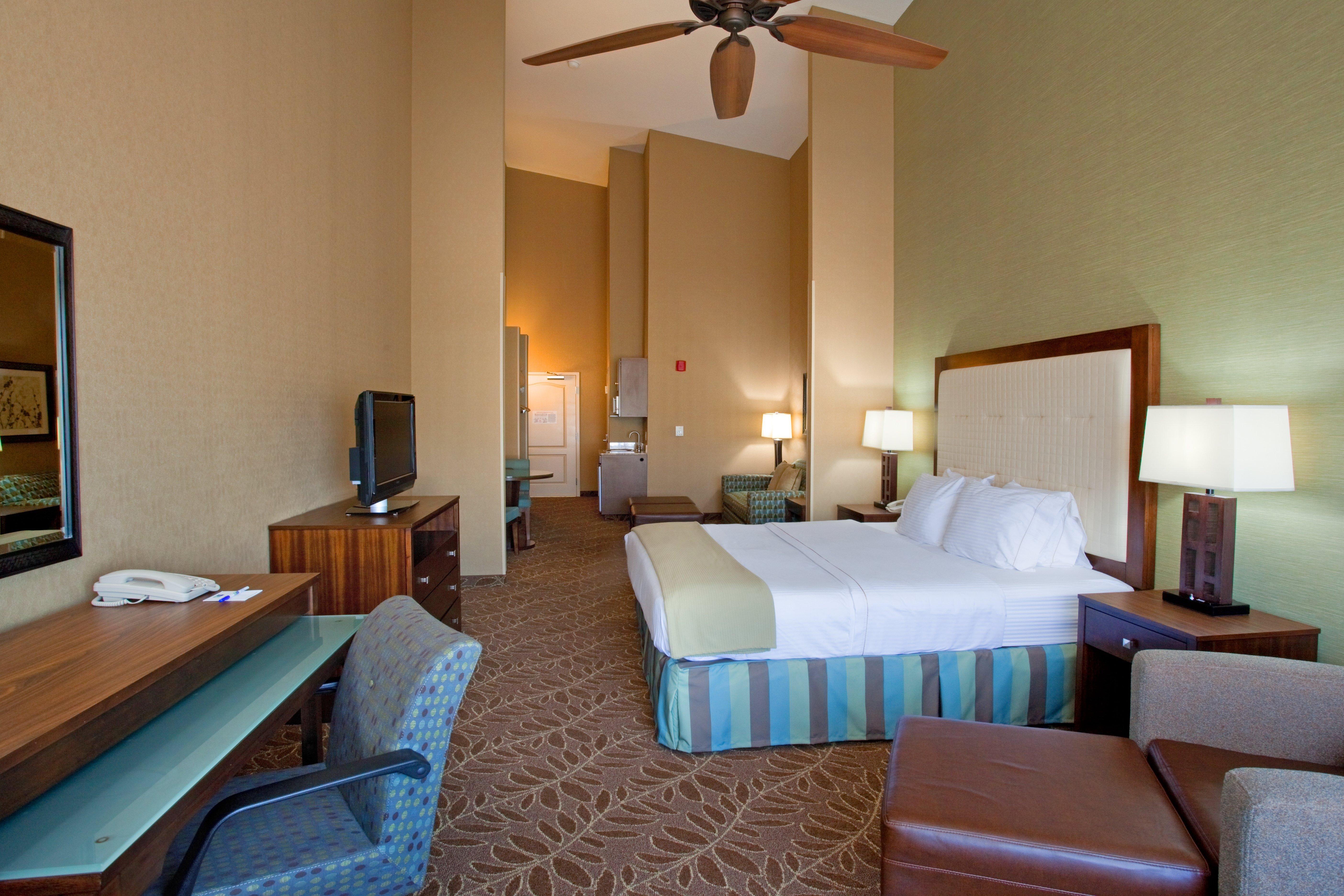 Hotel Express & By Ihg