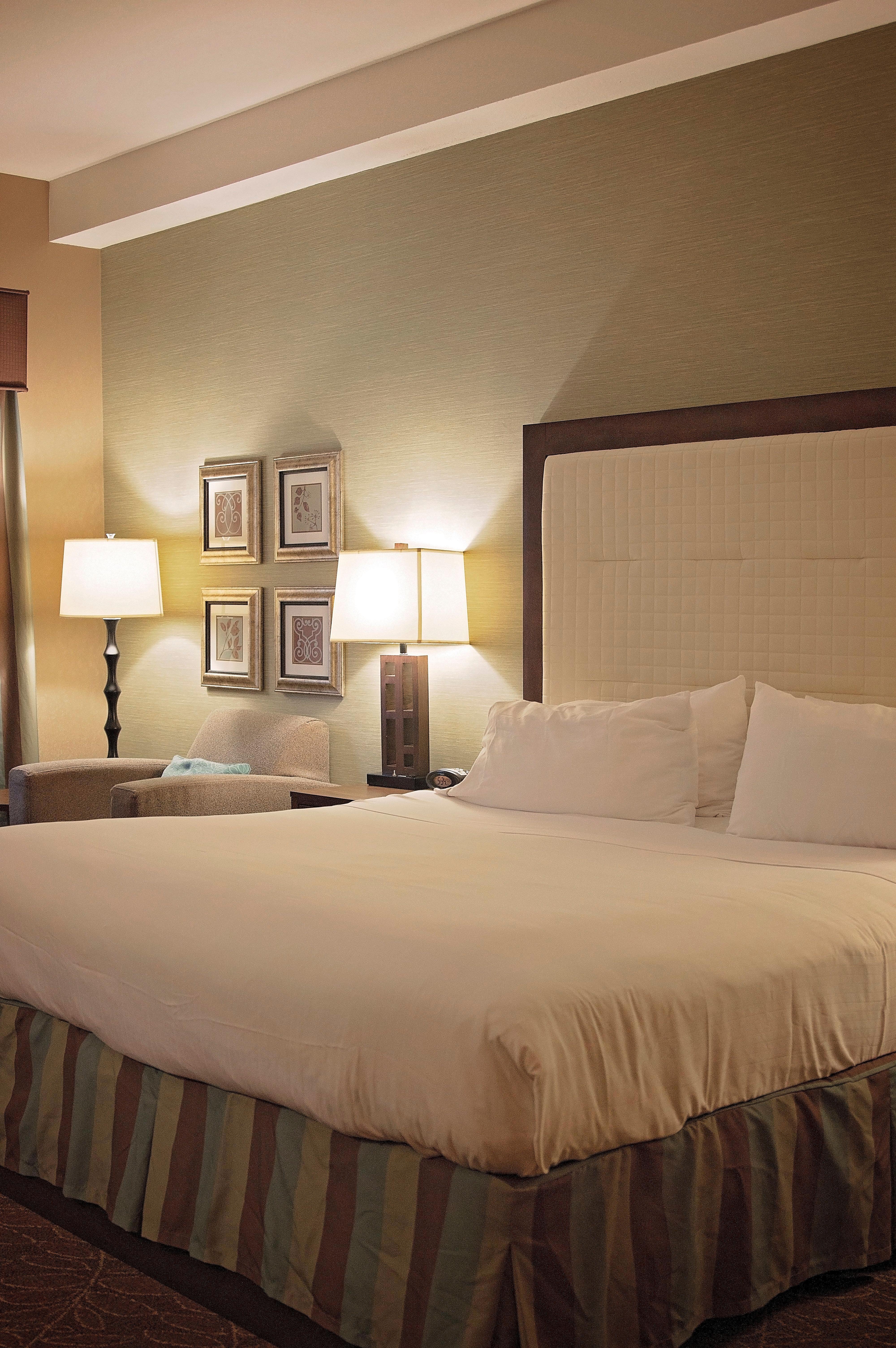 Hotel Express & By Ihg 2*
